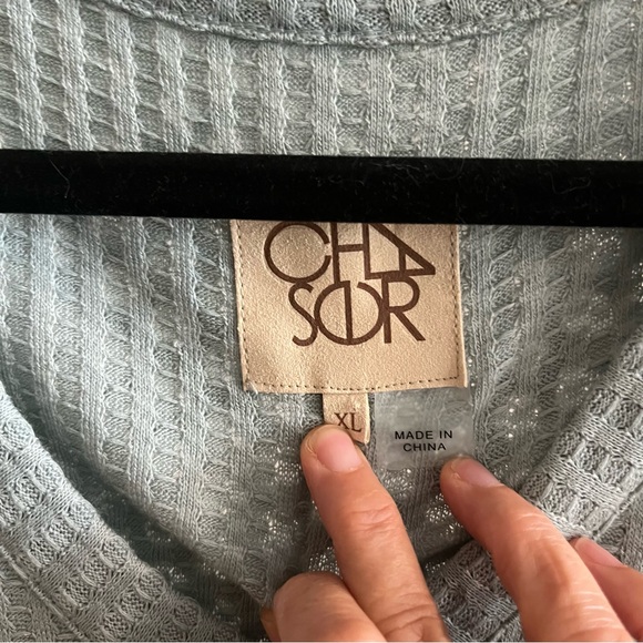 Chaser Waffle Knit Long Sleeve Vee Neck Thermal Top Size XL in Minty Blue NWT - Picture 5 of 12